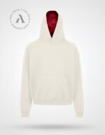Sudadera Faaia en blanco roto con capucha forrada en damasco de seda rojo, vista frontal.