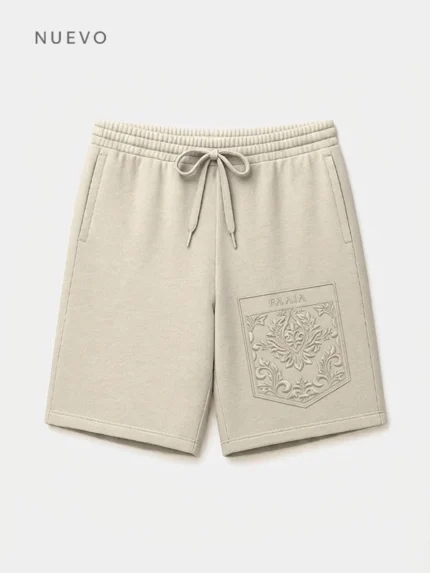 Pantalón corto color tierra marca Faaia con un bordado tono sobre tono.