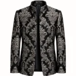 Chaqueta fabricada con brocatel negro y plata tejido en Valencia.