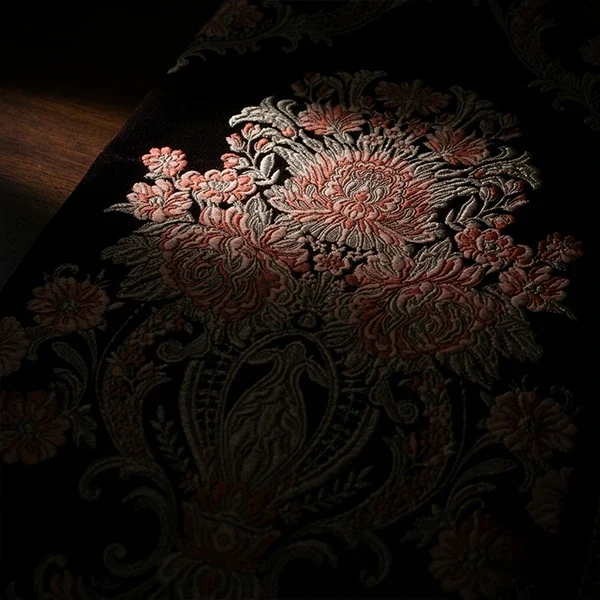 detalle-zoom-brocatel-burdeos-champagne-marca-faaia-valencia